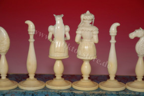 antique Biedermeier chess set in box * rare at 1840/1850