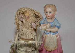 antique dollhouse pram with 2 porcelain dolls * at 1900