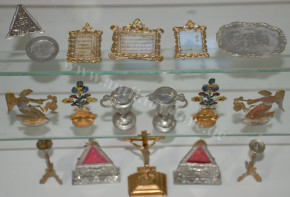 antique dollhouse miniature altar tin accessories * 17 parts handpainted * at 1900