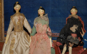 rare antique Biedermeier OPERA theater with 5 Grödnertal wooden dolls * at 1850/1860