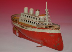 Tin ship with clockwork * steamer hand painted * at 1910