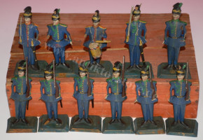 11 antique Grödnertal soldiers * Bavarian hunters in the original wooden box * at 1850