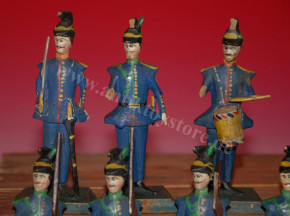 11 antique Grödnertal soldiers * Bavarian hunters in the original wooden box * at 1850