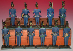 11 antique Grödnertal soldiers * Bavarian hunters in the original wooden box * at 1850