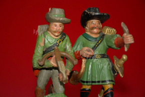 9 antique Erzgebirge Christmas mountain figures * partly movable * at 1860/1880