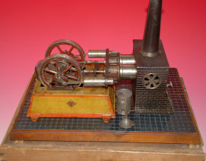 GBN fine hot air motor 135/60 GOLIATH in original wooden box * from 1902