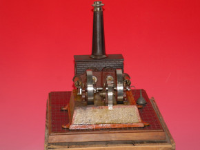 GBN fine hot air motor 135/60 GOLIATH in original wooden box * from 1902