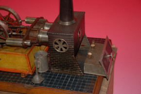 GBN fine hot air motor 135/60 GOLIATH in original wooden box * from 1902