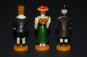 Erzgebirge 3 pieces miniature nose figures traditional costume figures * L. Hiemann * Seiffen 1920s