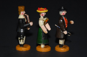 Erzgebirge 3 pieces miniature nose figures traditional costume figures * L. Hiemann * Seiffen 1920s