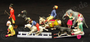 antique Cirkus with mobile figures in box * Germany at 1890