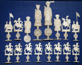 antique splendid chess figures * China at 1860