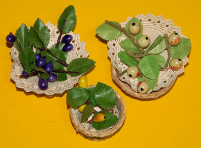 3 x old small shop Baskets fruit goods * at 1900