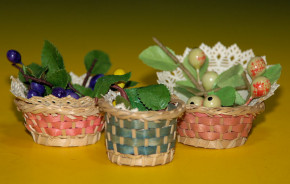 3 x old small shop Baskets fruit goods * at 1900