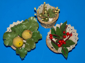 3 x old small shop Baskets fruit- & vegetable goods * at 1900-19