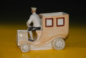 antique porcelain oldtimer with driver * at 1910