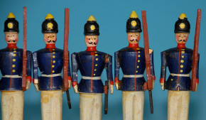 7 Prussian Soldiers Erzgebirge nose figures in the box * 1900-19