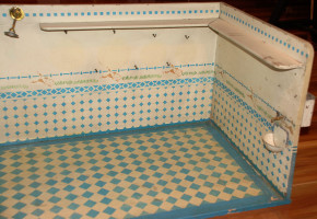 doll kitchen with store cupboard * blue-white tiles * at 1900