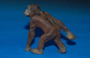 LINEOL Gorilla stehend mit Stein * 30er Jahre