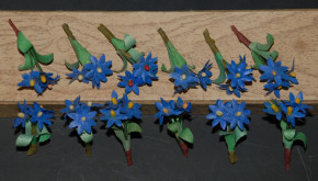 antique miniature doll house flowers * blue * Sebnitz at 1920