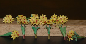 antique miniature doll house flowers * yellow *Sebnitz at 1920