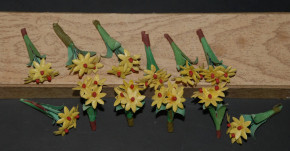 antique miniature doll house flowers * yellow *Sebnitz at 1920