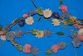 6 antique flower garlands * Sebnitzer paper flowers * twenties