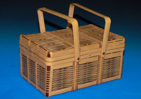 antique little carrying basket for dolls * at 1900-1920