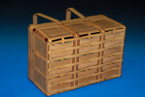 antique little carrying basket for dolls * at 1900-1920