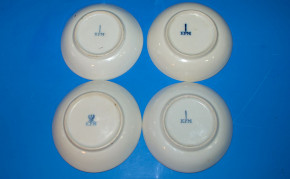 4 Biedermeier porcelain coffee cups * KPM * at 1860-1880