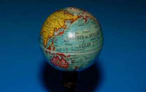 antique children globe * at 1920
