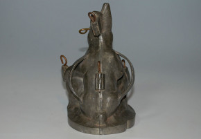 antike Schokoladenform - Eisform * Hase mit Korb * um 1900