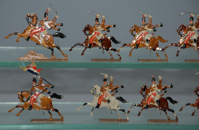 antique tin figures French hussars rider 17 parts in front of 19