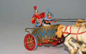 ELASTOLIN * Roman quadriga & 2 romans *  after-war