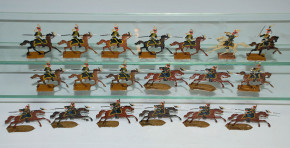 19 antique tin figures Brunswick uhlans cavalry * in front of 19