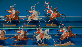 16 antike Zinnfiguren franz. Garde Kavallerie im Kampf vor 1900