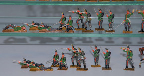 43 antike Zinnfiguren * Jäger Infanterie im Kampf * vor 1900