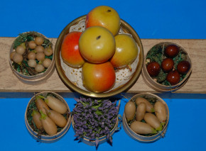 antique small shop accessories fruit & vegetables * at 1900-1920